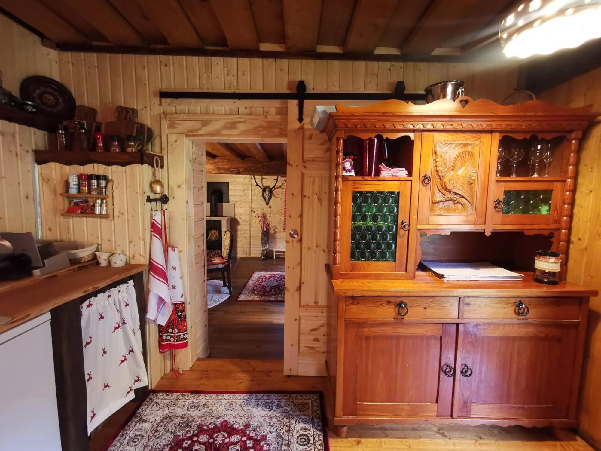 Waldhuette Glueck Auf Villa Notsch bei Bleiberg Buitenkant foto